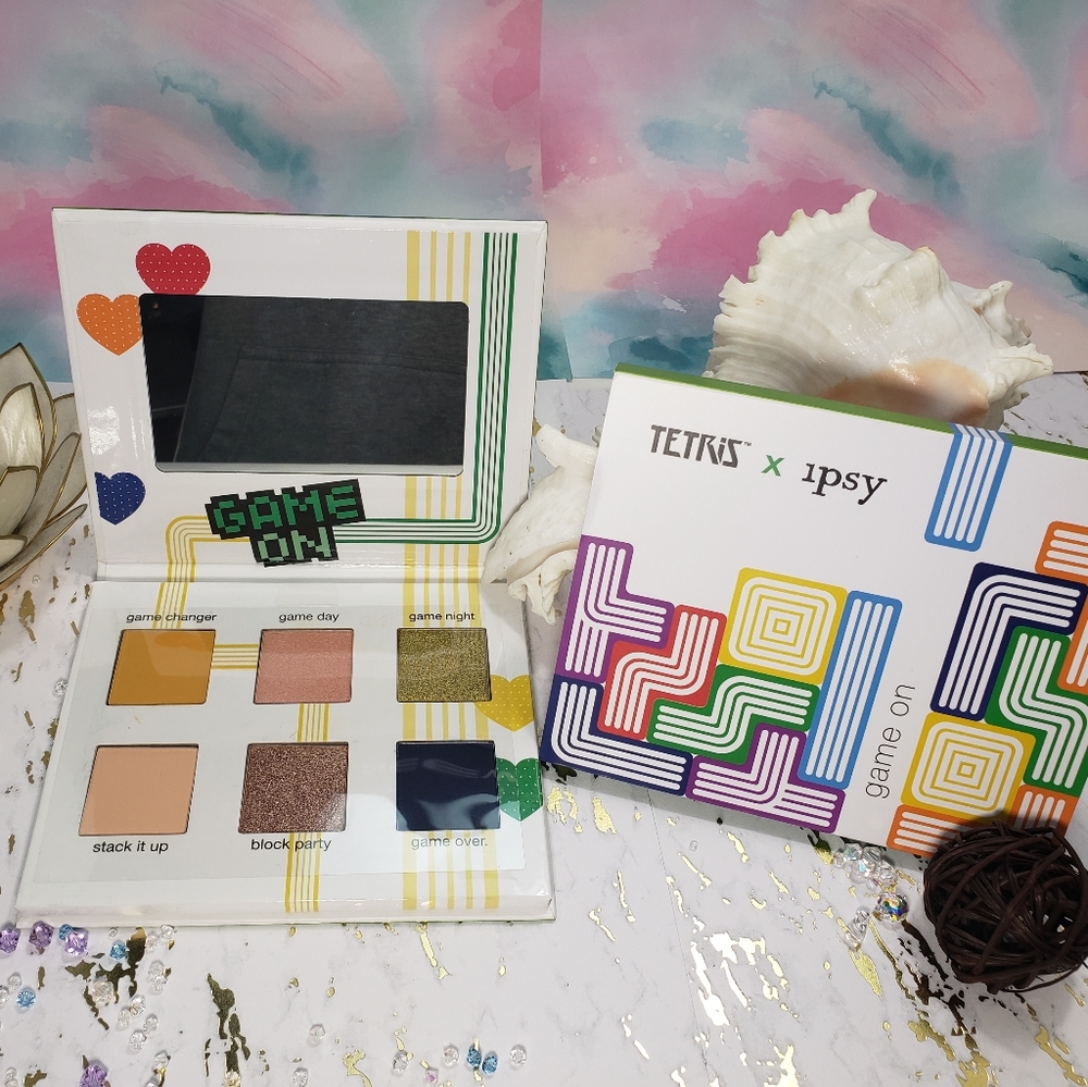 TETRIS™ X IPSY
Game On Eyeshadow Palette